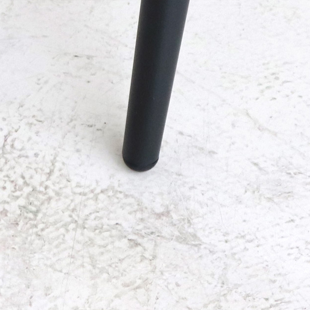 Resonaire（リゾネア）サイドテーブル 