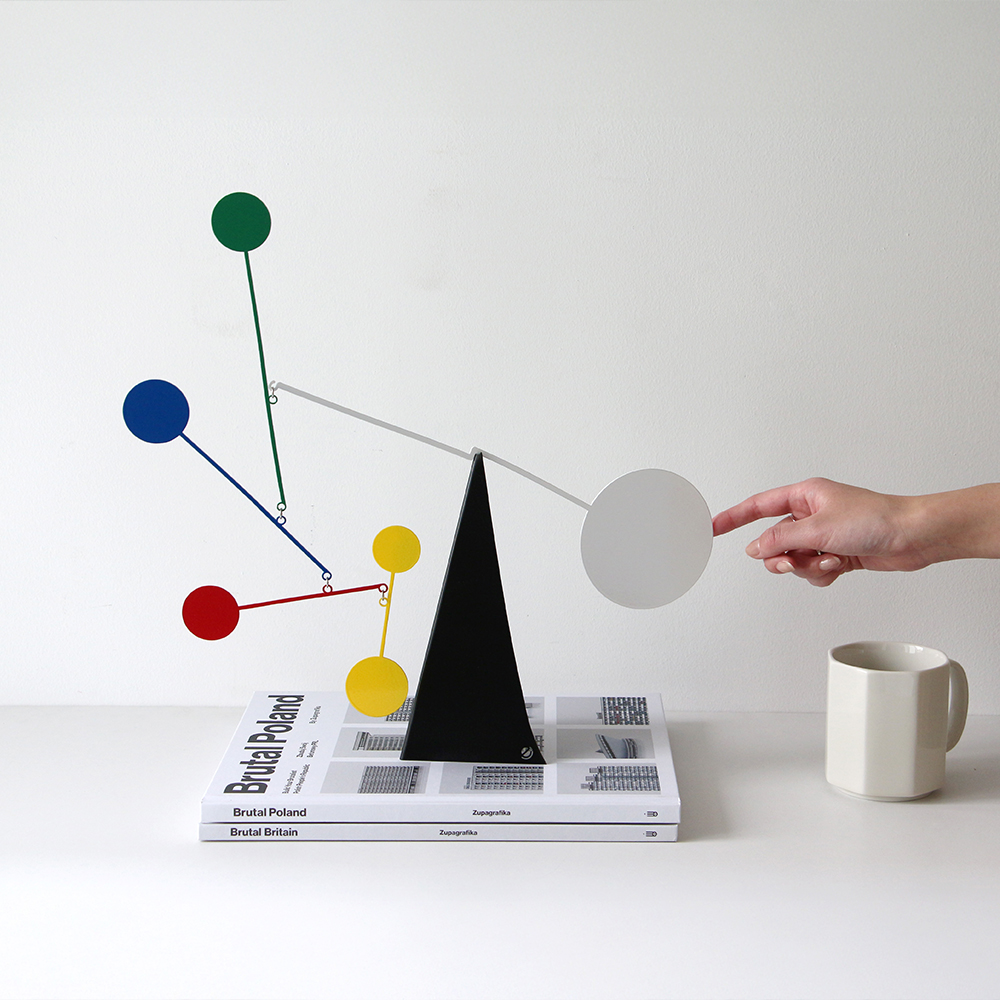 Standing Circle Mobile Multi Color（マルチカラー） 