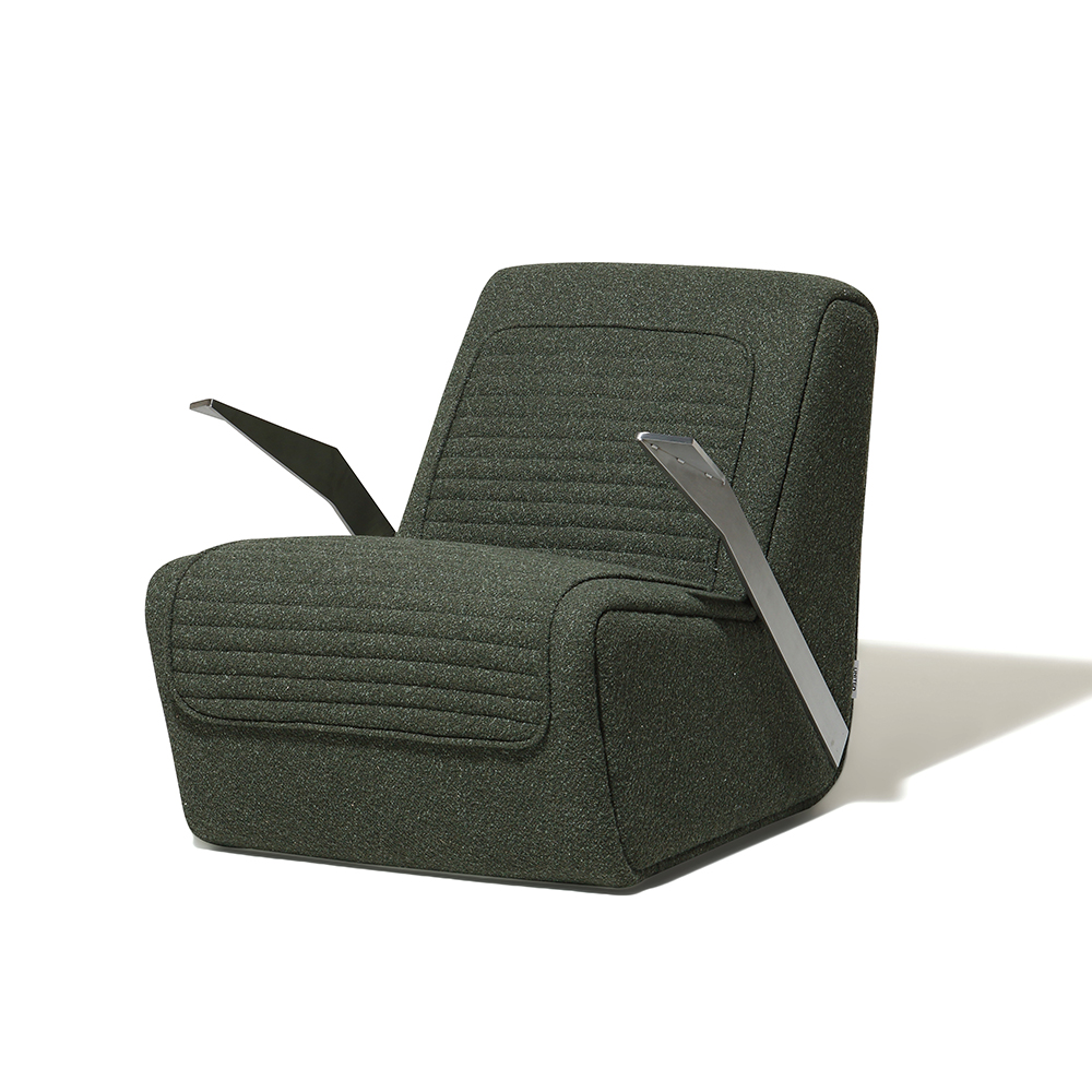 UNCOMMON CLASSICS OCCASIONAL CHAIR（アンコモン クラシックス オケージョナルチェア） 