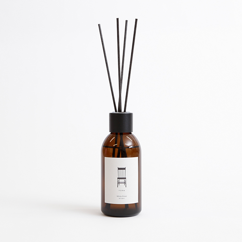 FORM（フォルム）ディフューザーオイル 200ml（White Floral） 