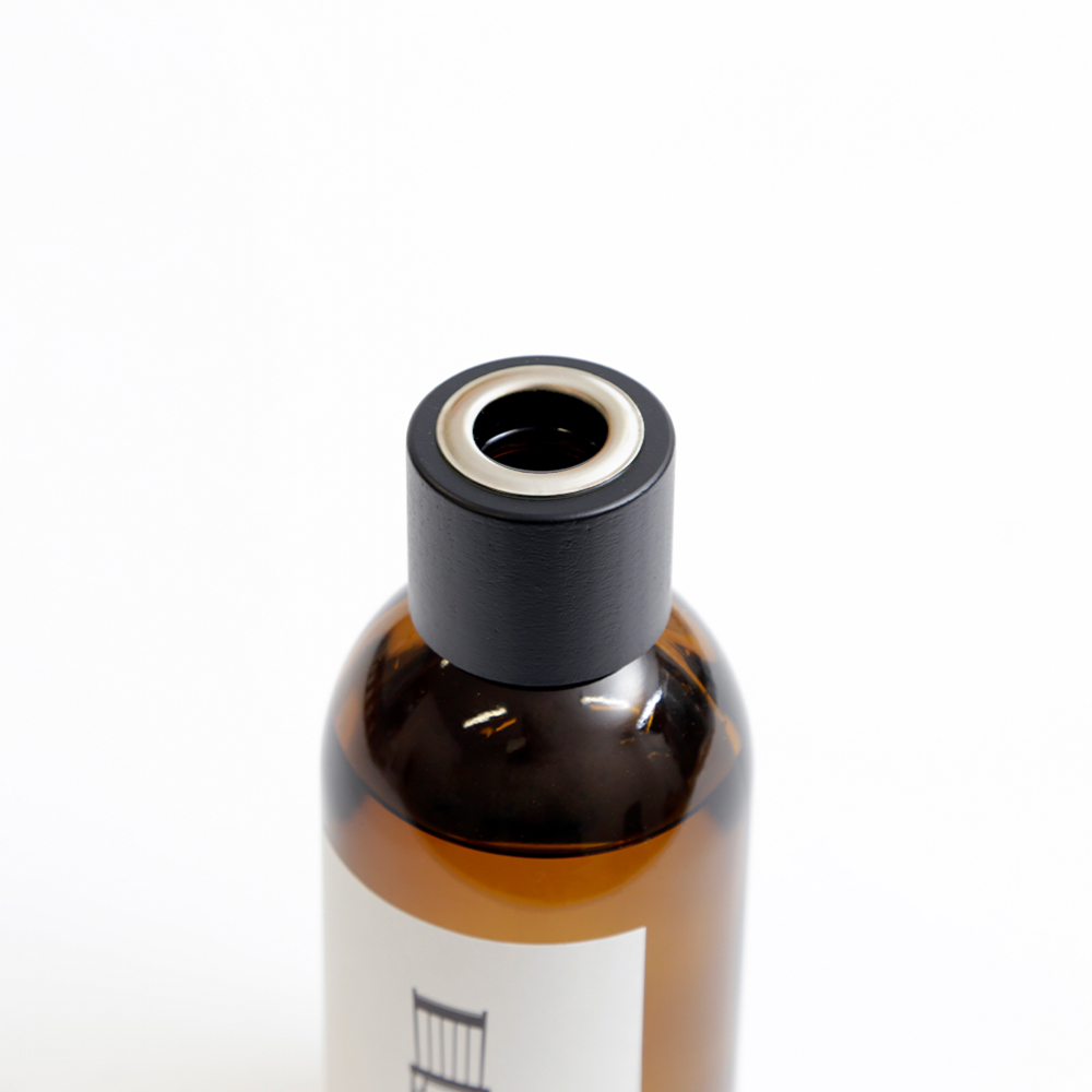 FORM（フォルム）ディフューザーオイル 200ml（Apple） 