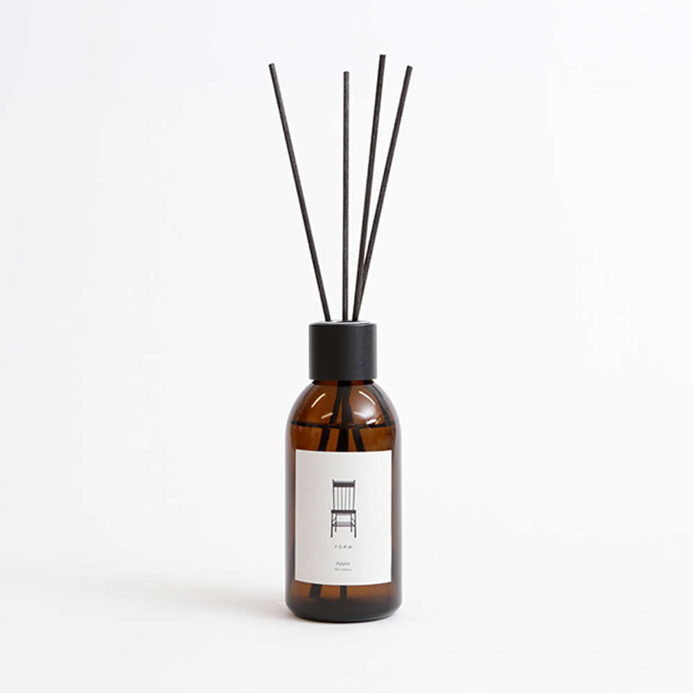 FORM（フォルム）ディフューザーオイル 200ml（Apple） 