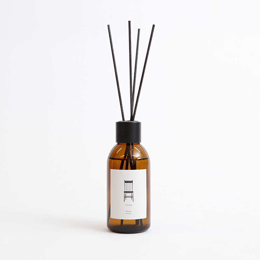 FORM（フォルム）ディフューザーオイル 200ml（Citrus） 
