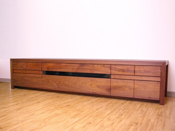 厳選木材のテレビボード 1枚目画像　ウォールナット