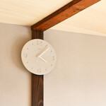 NY21-03 WH 珪藻土の時計 （掻き落とし）　ホワイト 