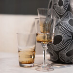 ミミアンバー 21cm レッドワイングラス 