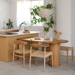 ウィルティック ハーフラウンド  ダイニングテーブル ヨコハギ無垢（ レッドオーク） 