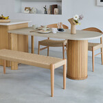 ウィルティック ハーフラウンド マティエラ塗装 ダイニングテーブル（レッドオーク脚） このページはW160cmの販売ページです。