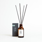 FORM（フォルム）ディフューザーオイル 100ml（Apple） 