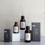 FORM（フォルム）ディフューザーオイル 200ml（Woody） 