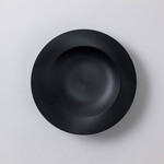 ARAS（エイラス）深皿スクープ 26cm（ホワイト） ブラック