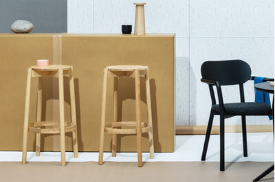 KARIMOKU NEW STANDARD (カリモクニュースタンダード) CASTOR（キャストール）バースツール 