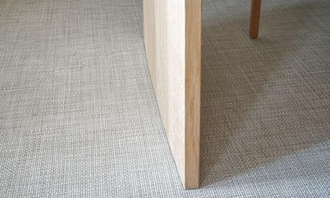 ミズナラ オーバルテーブル 無塗装仕上げ / W2000mm 