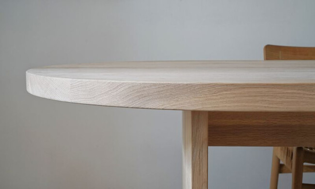 ミズナラ オーバルテーブル 無塗装仕上げ / W2000mm 