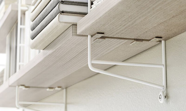 ストリングポケット アッシュ×ホワイト / 石膏ボードアンカー付き 