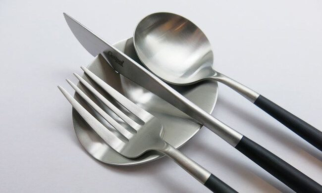 クチポール カトラリーレスト / カトラリーホルダー 