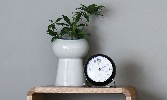 アルネ ヤコブセン テーブルクロック アラーム / ステーション 