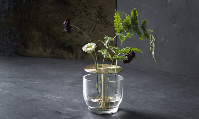 イケバナベース スモール / 真鍮ラッカー Ikebana Vase 