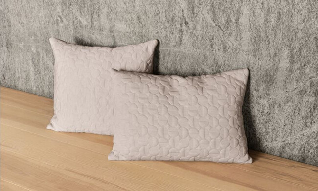 アルネ ヤコブセンクッション 60×40cm / ヴェルティゴ Vertigoサンド 