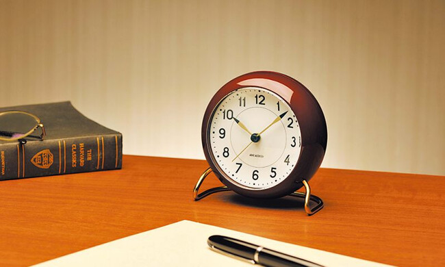 アルネ ヤコブセン テーブルクロック アラーム / ステーション 