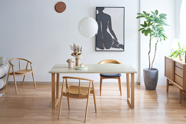 アクルテック ダイニングテーブル（横幅160 x 奥行85 cm） 