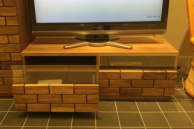 レンガ風テレビボード 