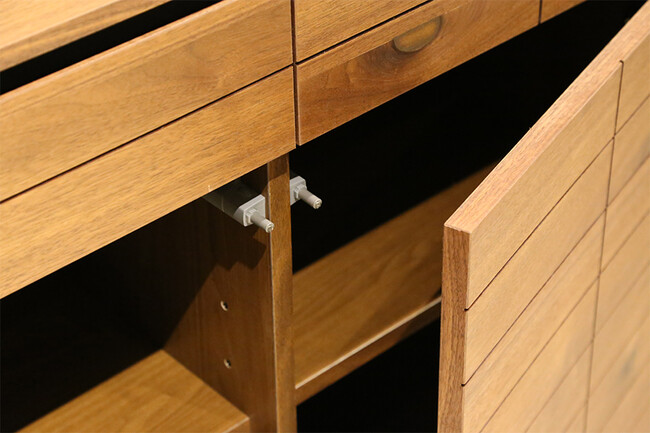 CUDDLE（カドル）リビングボード（在庫品） 