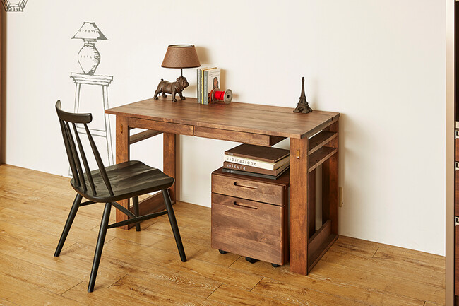 ブラックダイニングチェア 