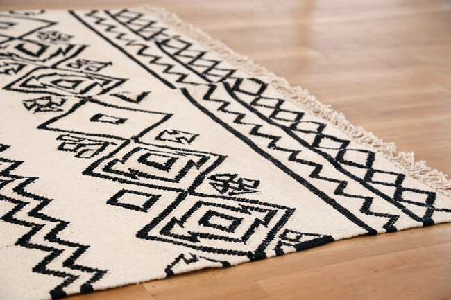 MELIB（メリブ）ラグ　140×200cm 