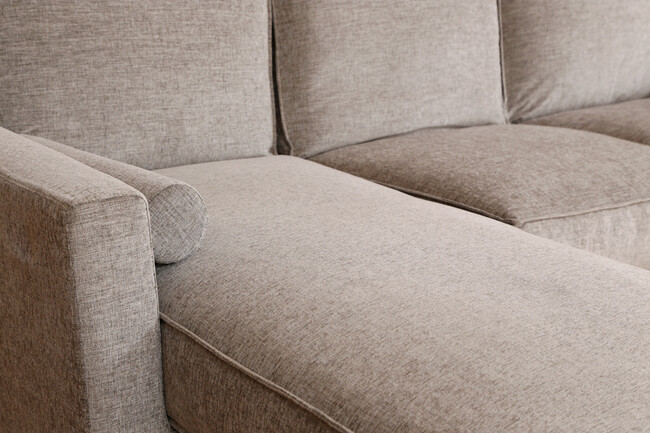 KIKI （キキ）カウチソファ 198・パイピング仕様（在庫品） 