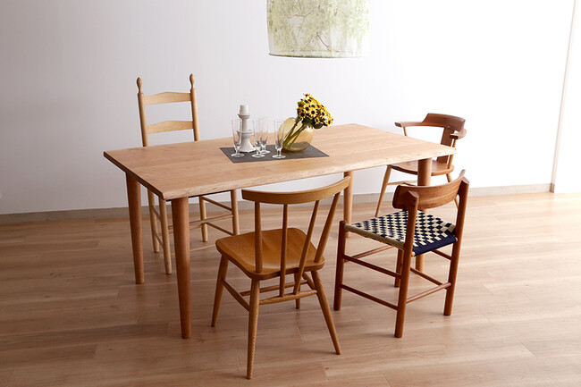 at will（アットウィル）ダイニングテーブル（耳付き）［150-200×85×72cm］ 