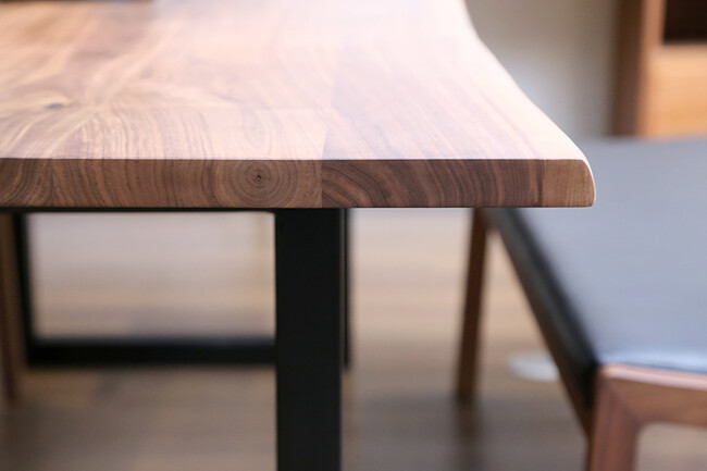 at will（アットウィル）ダイニングテーブル（耳付き）［150-200×85×72cm］ 