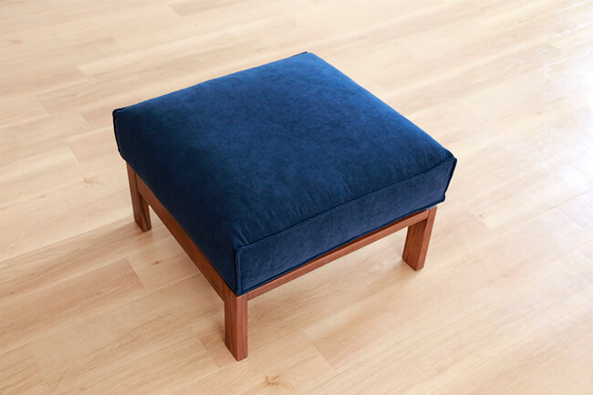 CUDDLE（カドル）オットマン 