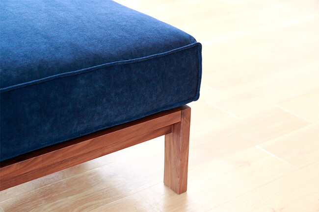 CUDDLE（カドル）オットマン 