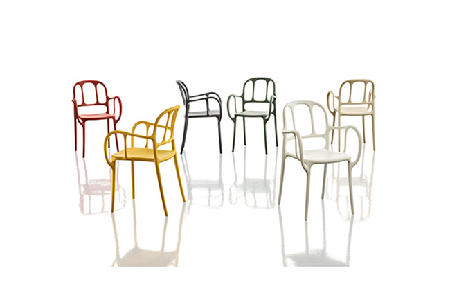 MAGIS (マジス) MILA (ミラ) ダイニングチェア 