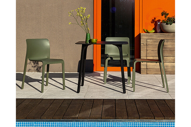 MAGIS (マジス) CHAIR FIRST (チェアファースト) ダイニングチェア 