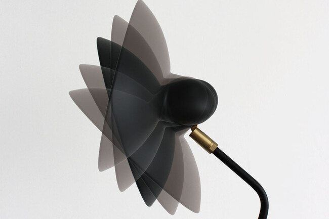 Arles （アルル）フロアランプ 