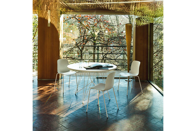 MAGIS (マジス)Tavolo XZ3（タヴォロ・ＸＺ３) ダイニングテーブル 