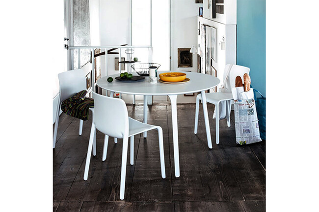 MAGIS (マジス)Table First （テーブル ファースト）丸型ダイニングテーブル 