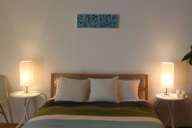 Serie （セリエ） テーブルランプ white 