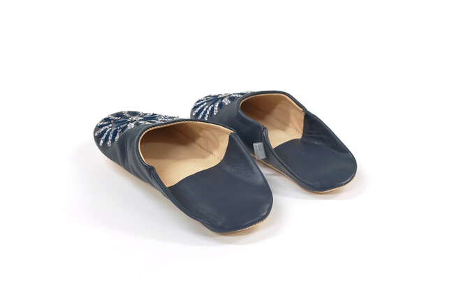 Skips! スパンコールバブーシュ（L / ミッドナイトネイビー） 