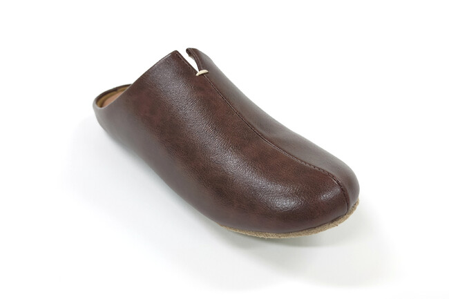 Skips! ルームズ（M / ダークブラウン） 