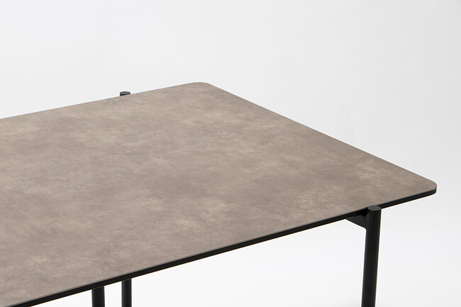 ピパ セラミック ダイニングテーブル 