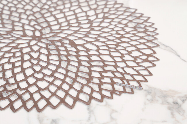 Chilewich(チルウィッチ)Dahlia Round(ダリアラウンド)36x39 