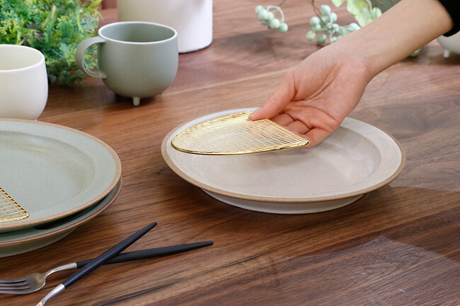 KIKIME (キキメ) amime (アミメ) プレート 半月 