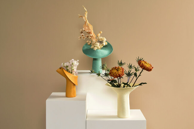 Lapel （ラペル）フラワーベース washable type S amber * 