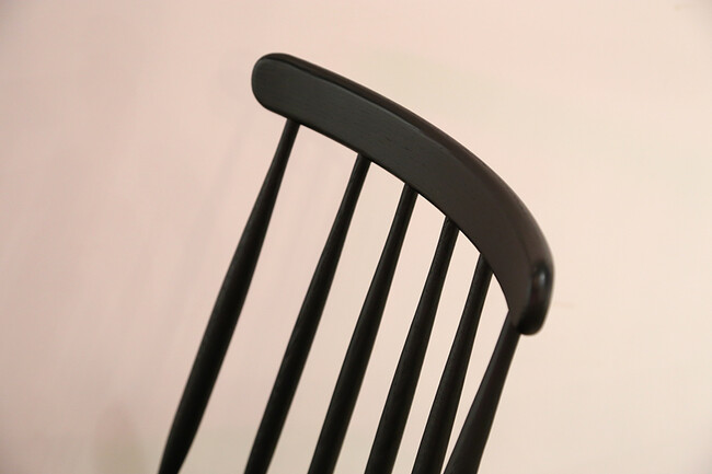 ブラックダイニングチェア 