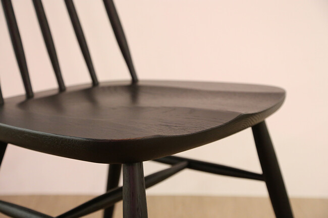 ブラックダイニングチェア 