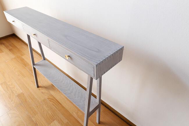 薄型コンパクトなコンソール 