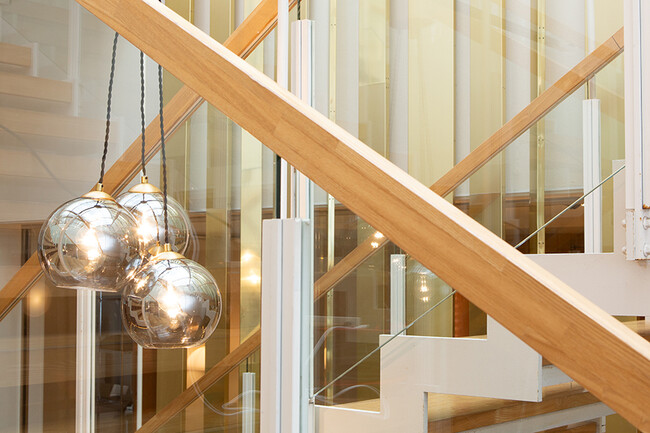 SAN MARCO（サンマルコ）ペンダントランプ GOLD/GRAY 